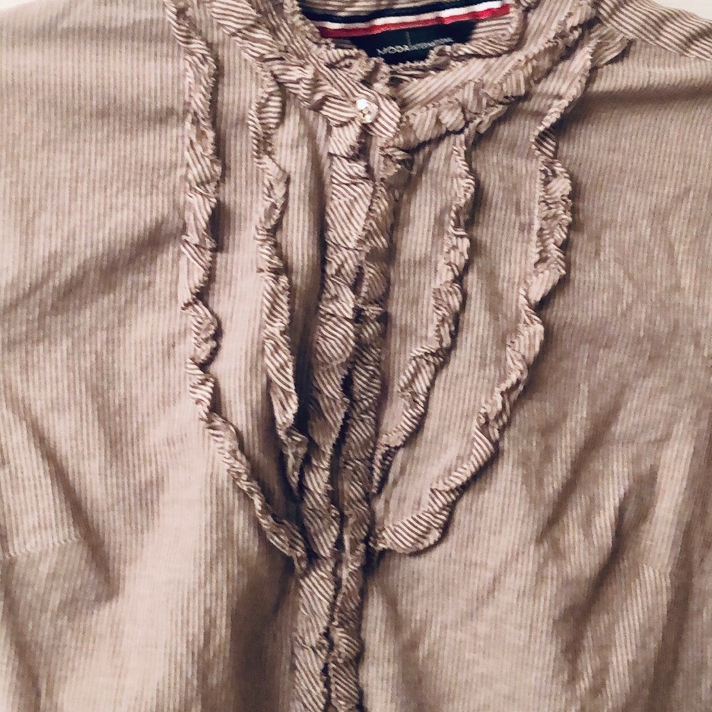 🎁Striped Button-Down Shirt by Moda International Size M —#075 - Picture 10 of 14
